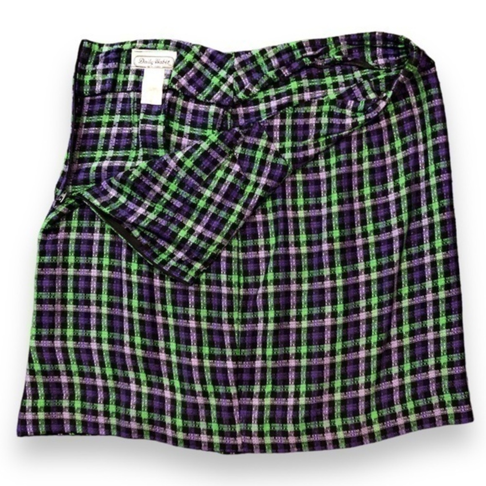 Vintage 90’s Plaid Mini Skirt size 13